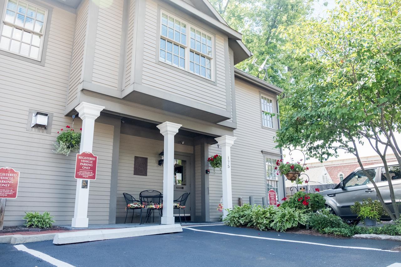 Brick Street Inn Zionsville Exterior photo